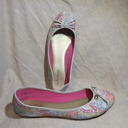 🩰 Kelly & Katie Ballet Flats sz 10 M Multicolor Flower Print Fabric; Bows - Picture 2 of 15