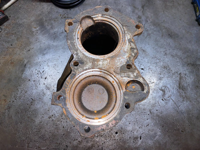 Chevy SM 465/NP208-NP241 round pattern short adapter