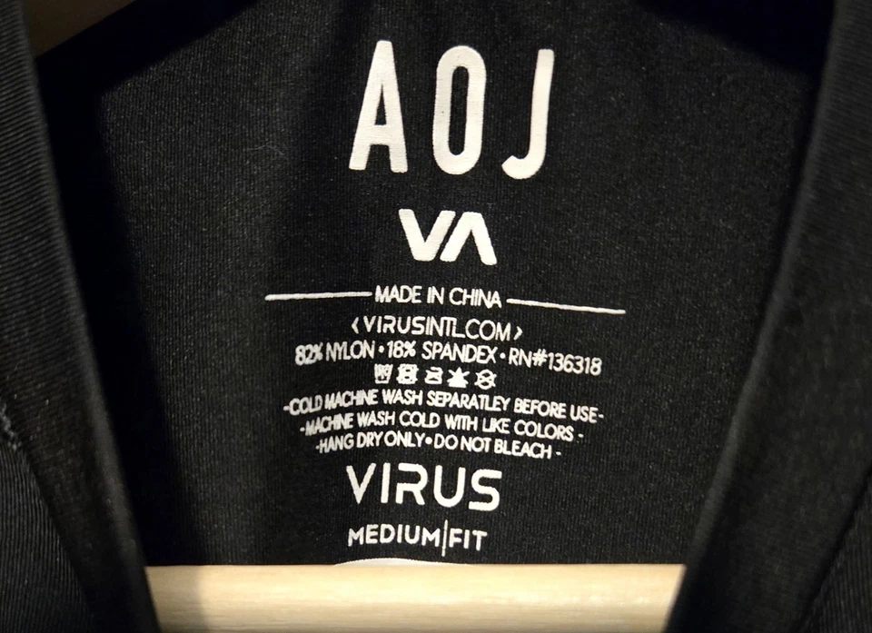 RVCA X ART OF JIU NEGRO AOJ PROTECTOR CONTRA ERUPCIONES PARA HOMBRE TALLA MEDIANA 🔥 MUY RARO SOLO EN EBAY Foto 3 de 3