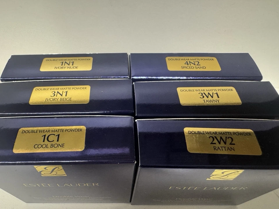 ESTEE LAUDER DOUBLE WEAR STAY IN PLACE MATTE POWDER FOUNDATION COMPACT .42oz NIB - Image 2 of 2