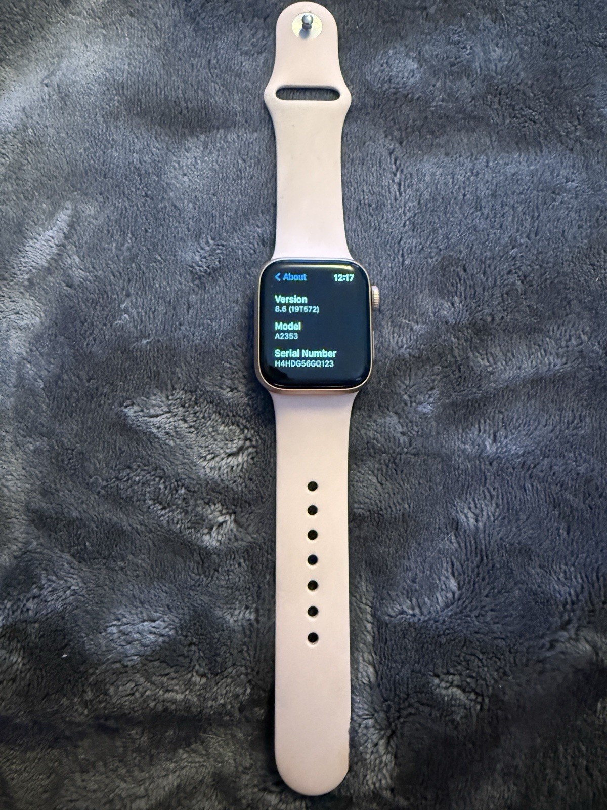 Apple Watch SE 1st Gen 40mm Silver Aluminum Case A2353 - Very Good Condition-image