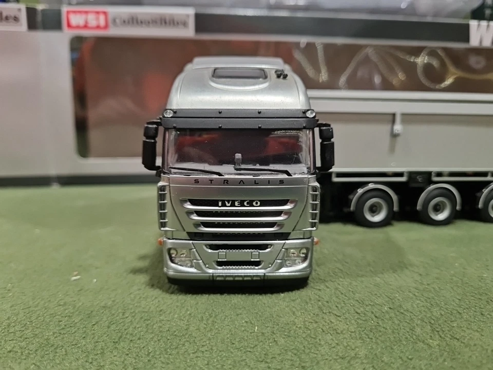 WSI COLLECTIBLES 03-1003 IVECO STRALIS 560 ASPHALT KIPPER SCALA 1:50 - Immagine 4 di 4