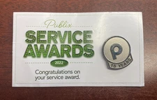 Publix Supermarket Service Award Pin 2022 congratulations on your service b39