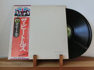 BEATLES ビートルズ　BLACK ALBUM 3LPレコード