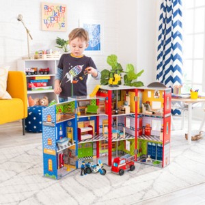 everyday heroes wooden playset