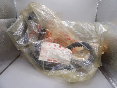 NOS Honda CH80 CH 80 ELITE 1982-87 GENUINE SCOOTER DRIVE BELT OEM 23100-GE1-711