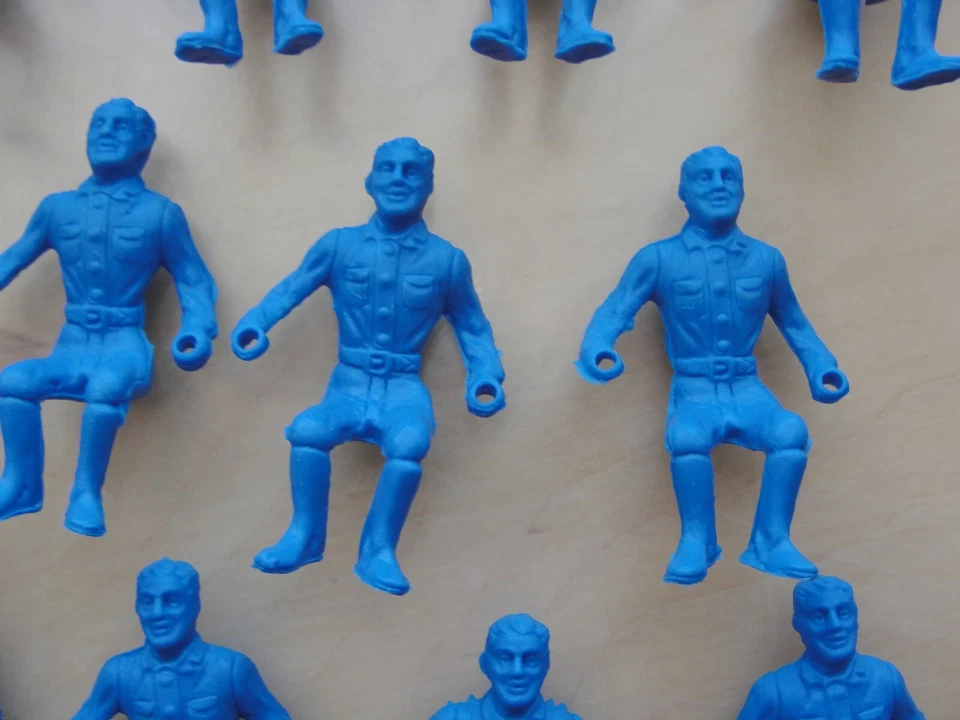 13 - Controladores de mano anular MPC 60mm.  Plástico azul Foto 4 de 4