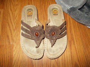 earth spirit thong sandals