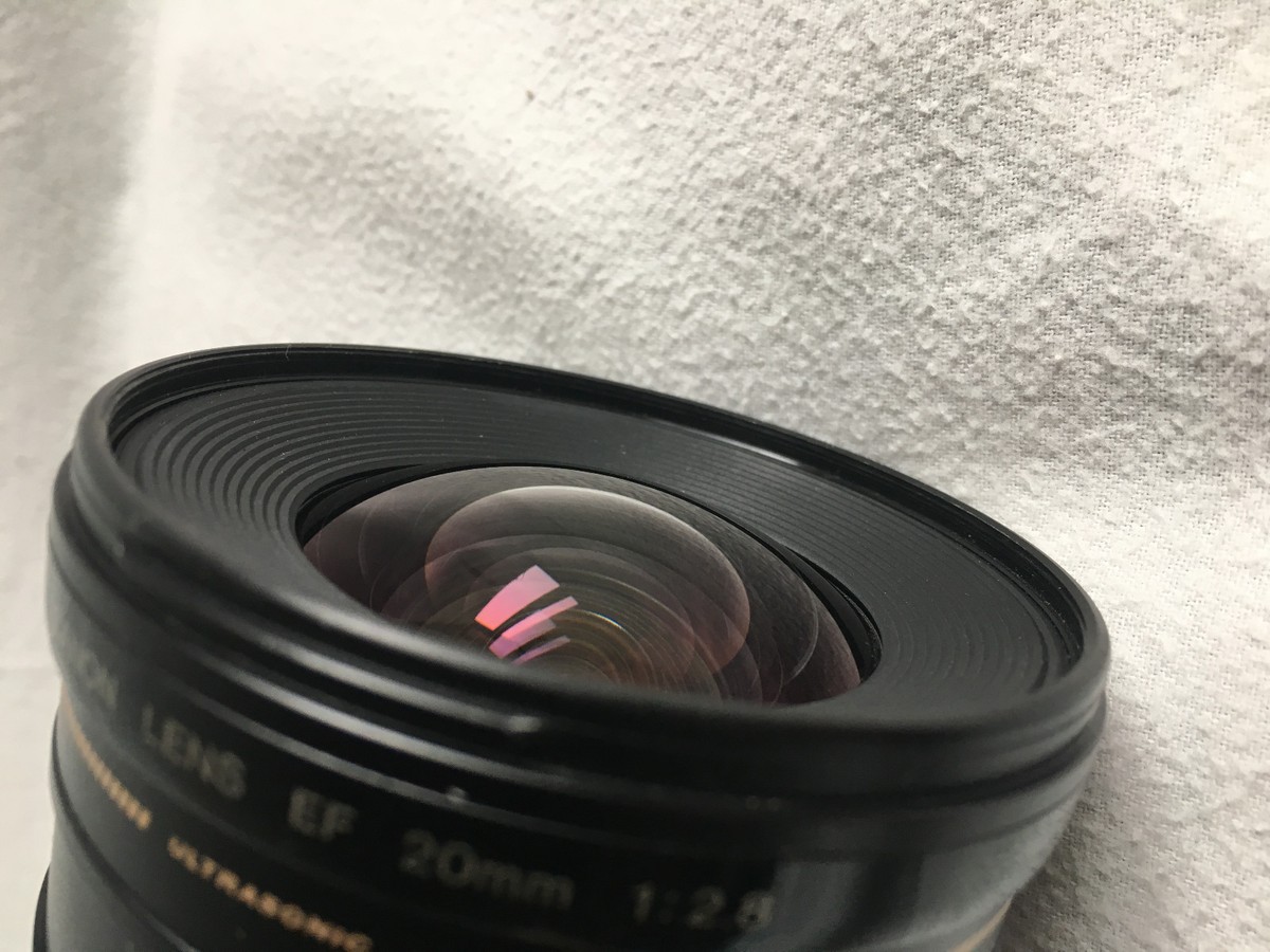 Canon EF 20mm F/2.8 USM Lens used but perfect 82966212888 | eBay Canon EF 20mm F/2.8 USM Lens used but perfect 82966212888 | eBay