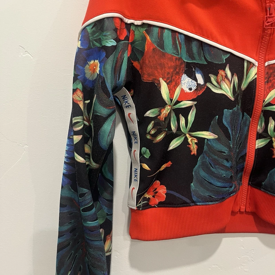 Nike Hyper Femme Rojo Floral Y2K Chaqueta Recortada con Cremallera Para Mujer Pequeña Rara Foto 3 de 4