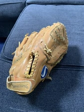 Spalding Baseball Mitt 12 In Lloyd Moseby  Signed Glove