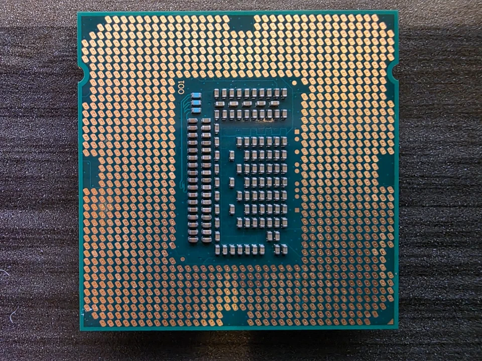 CPU Intel Core i7 3770K SR0PL 3,5 GHz LGA 1155 cuatro núcleos Foto 2 de 2