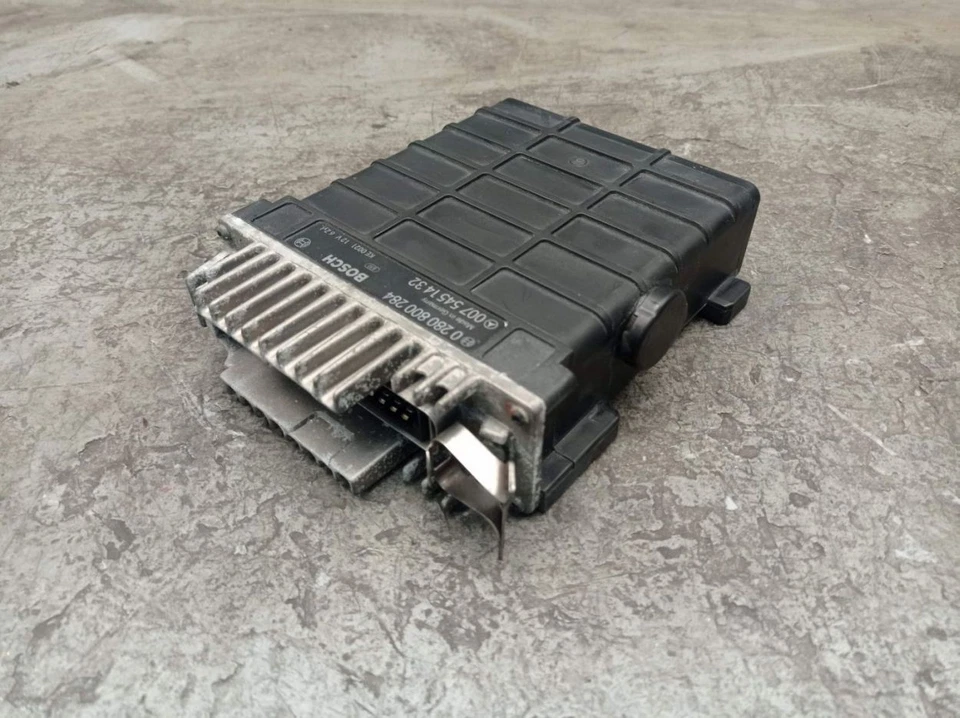 Centralina Motore Per MERCEDES-BENZ 124 STUFENHECK (W124) 0075451432 0280800284 - Immagine 2 di 4