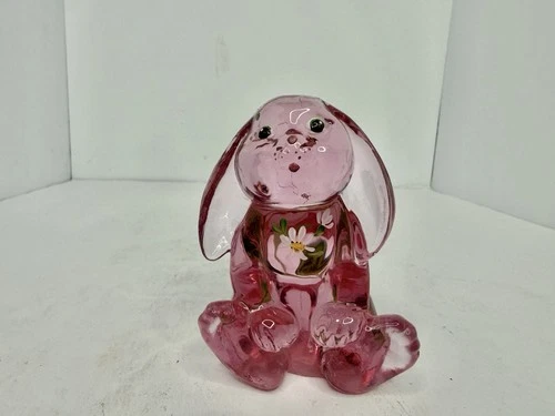 Vintage Fenton Glass Bunny Rabbit Figurine Pink Handpainted Signed W/label
