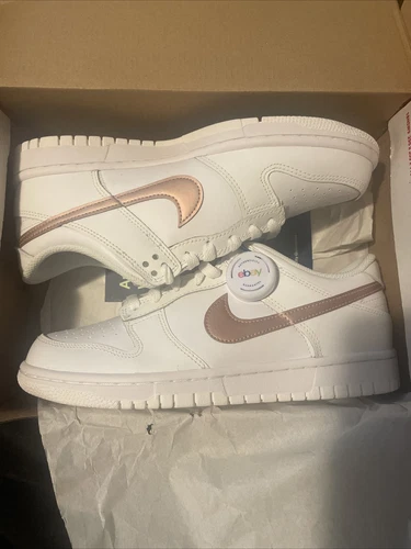 Nike Dunk Low White Mtlc Bronze (DH9765 100)