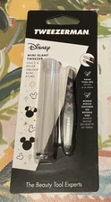 TWEEZERMAN Disney Minnie Mouse Mini Slant Tweezer with Case