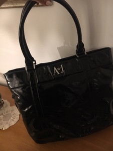 borsa armani nera vernice