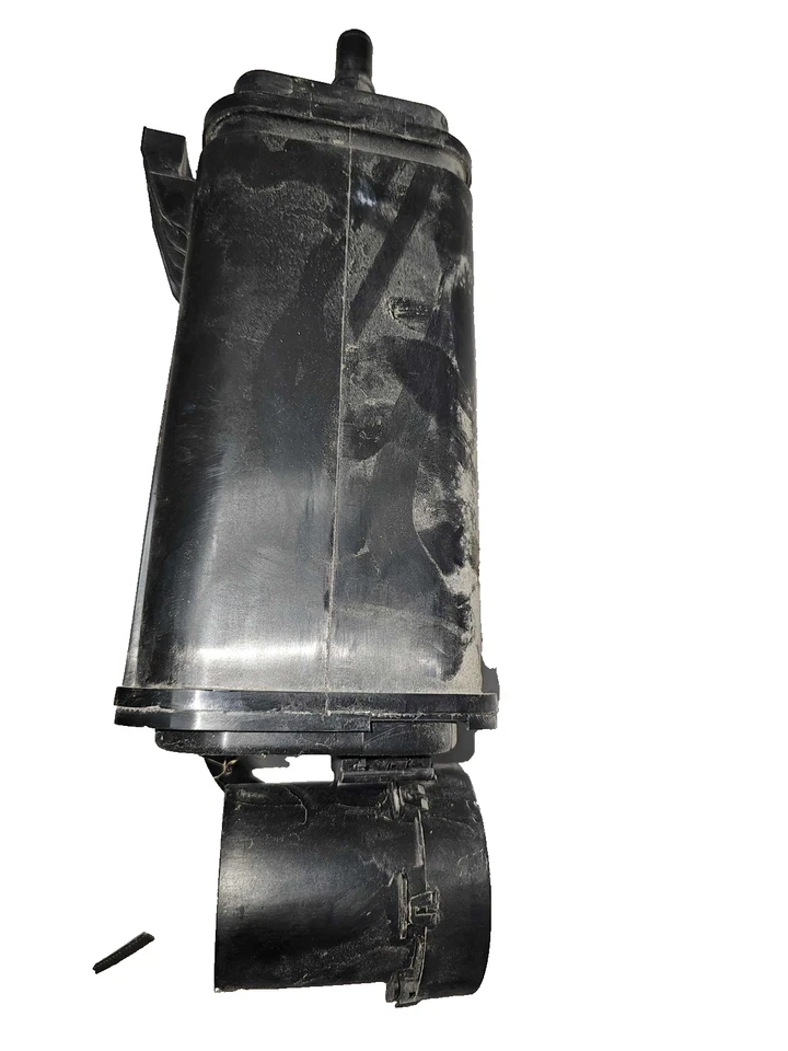 08-17 BUICK ENCLAVE Evaporator Canister 55889 MILES 15136019 - Image 4 of 4