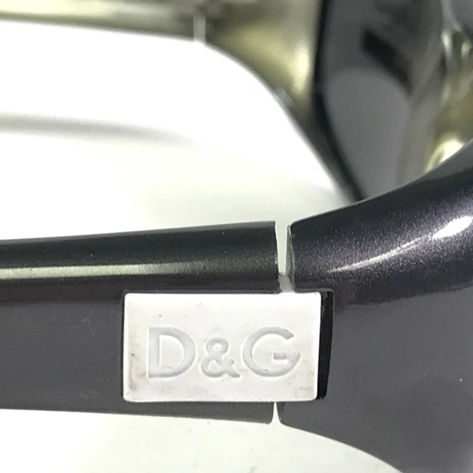 Gafas de sol Dolce & Gabbana D&G2038 335 gris montura redonda con lentes grises Foto 4 de 4