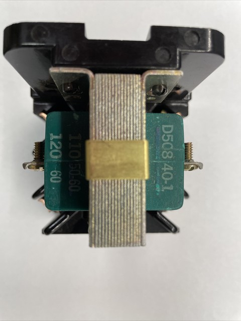 Contacteur Furnas 41DA30AF 3 Pôles 30A - Bobine 110/120V - Pour Moteurs Jusqu'à 5 HP - Neuf