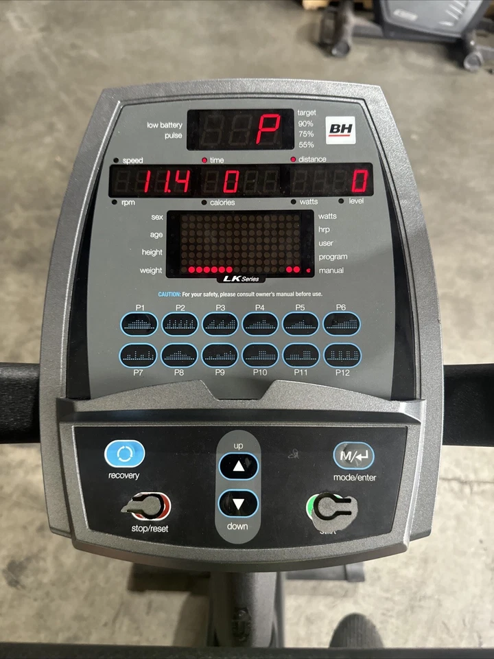 Bicicleta estática vertical BH LK500U Foto 4 de 4