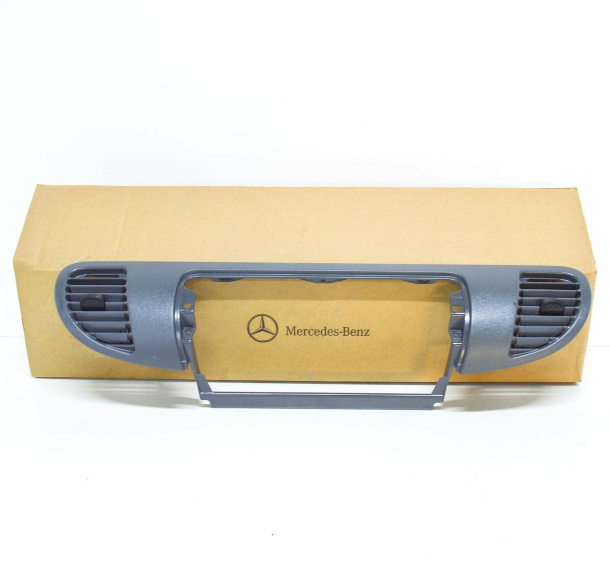 NEW MERCEDES-BENZ SPRINTER 903 INSTRUMENT CLUSTER VENT TRIM