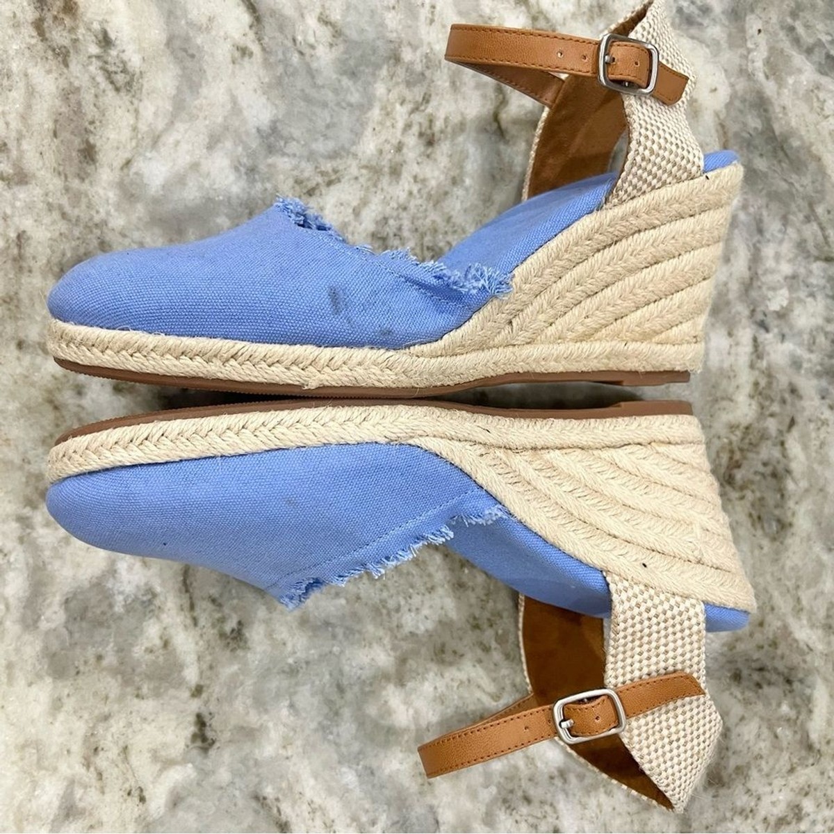 Caslon Sagittario Wedge Espadrille in Blue Cornflower Size
