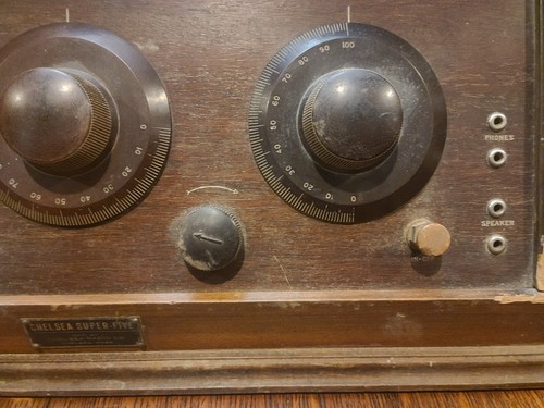 Vintage CHELSEA SUPER-FIVE Tube Radio *Untested* - Picture 4 of 10