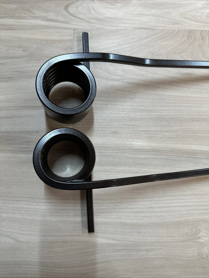 Polaris OEM Torsion Spring Kit LH And RH 2025 VR1 Dynamic 2 Springs Total - Image 3 of 4