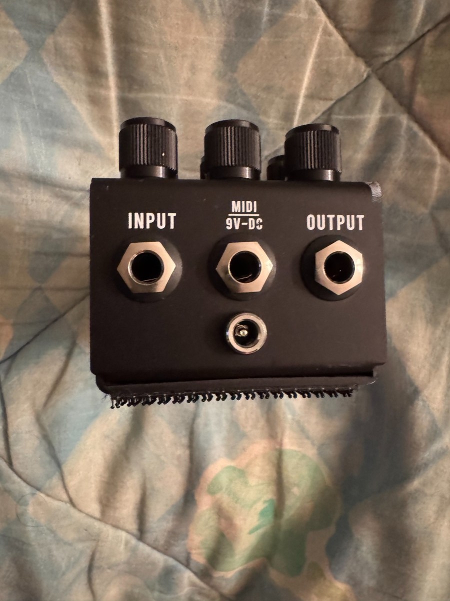 JACKSON AUDIO Limited Edition GOLDEN GIRL Overdrive Pedal