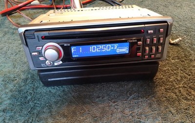 Clarion DB165, ''Old School'' CD Receiver Tested !