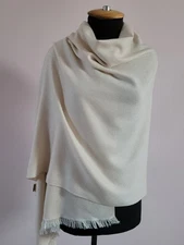 Heartbreaker Ivory 70%Cashmere 30%Silk Scarf Never Used