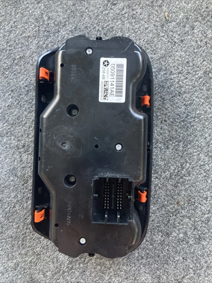 Dodge Dart 2013 2014 2015 2016 bisel aire acondicionado interruptor control de audio Foto 2 de 4