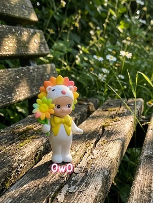 Sonny Angel Flower Gift Series Rainbow Sunflower Lion Secret