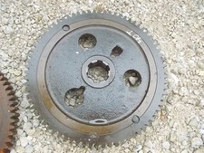 John Deere MT 40T 40  420 420 tractor JD main transmission drive bowl gear M998T