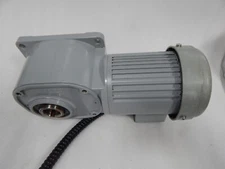 NISSEI GTR 3 Phase Induction Motor FS30N200-YTM020NAX  200 TO 220 Volt 30mm shaf