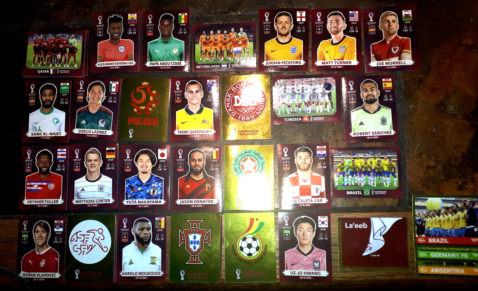 Panini Oryx Edition WM 2022 FIFA WC Qatarbis zu 10 Sticker aussuchen