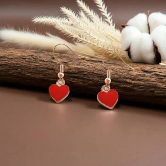 PENDIENTES CORAZÓN ROJO ESMALTADOS - Imagen 2 de 4