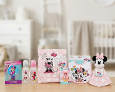 Disney Baby Minnie Mouse Gift Set Bottles Blankets Bib Nightlight 7piece NEW