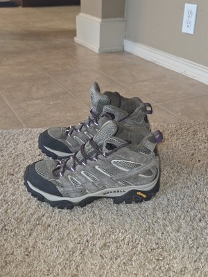 Merrell Women's Moab 2 Mid Waterproof Hiking Boots SZ 8.5