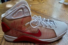 Autographed Sixers Marreese Speights Basketball Shoe NBA JSA COA Game Worn Used