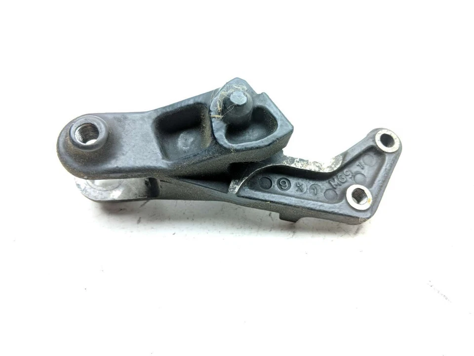 Suporte de montagem de pinça de freio 85 Honda Goldwing 1200 GL1200 - Imagem 2 de 4