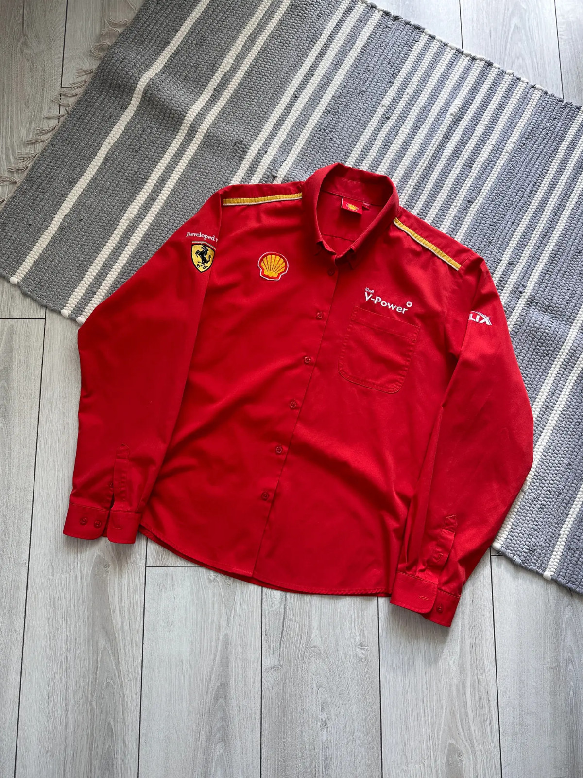 Vintage Ferrari Formula Uno Racing Shirt Button Up Size L Women's