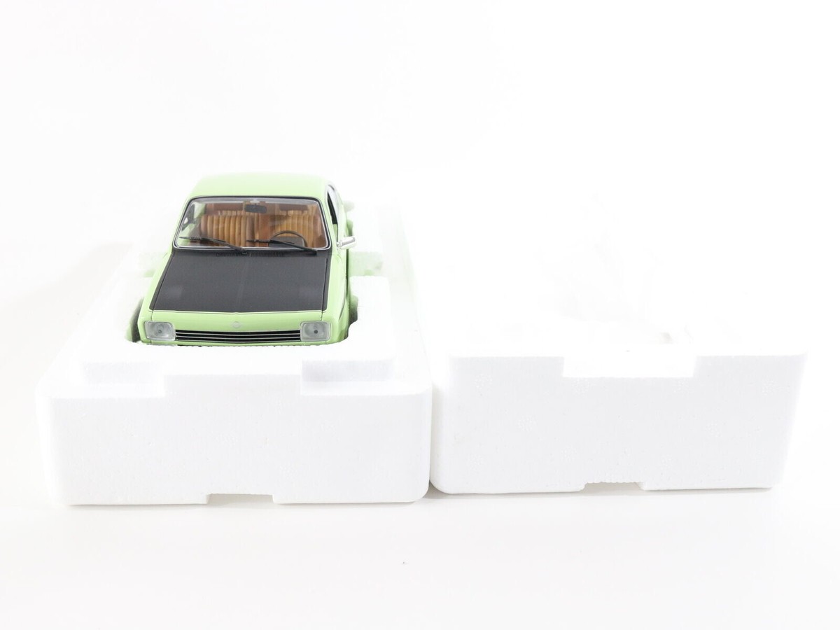 1976 Opel Kadett C Coupe Sr Green Minichamps 1:18 Model Car