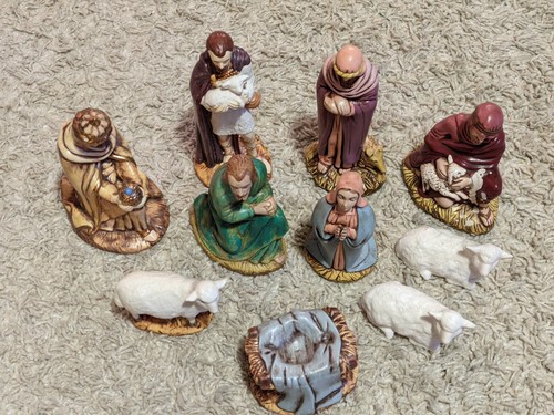 Nativity Set with 10 Ceramic Pieces HAND PAINTED FIGURES Up to 7" No Baby Jesus - Picture 5 of 13