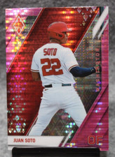 Juan Soto 2022 Chronicles Phoenix Pink Pulsar Card #21 Nats