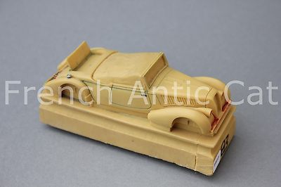 Heco Modèles - 1:43 - Citroen Traction 22 CV Berline