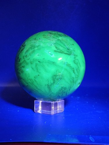 UV fluoreszierende Vulkan Achat Kristallkugel Quarzkristall Energie Heilung 1+ Pfund - Bild 6 von 21