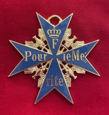 2 WW1 German BLUE MAX MEDAL Pour Le Merite Award Military Order