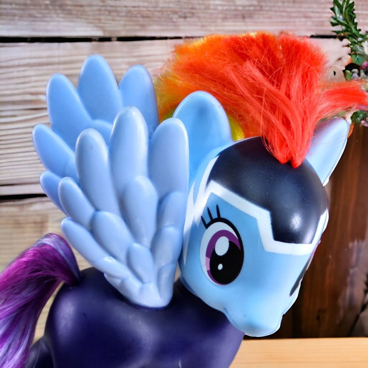 My Little Pony G4 Power Ponies Rainbow Dash Brushable Figure